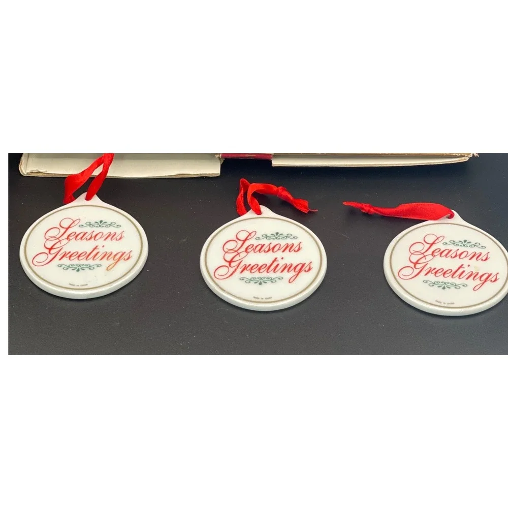Sears Holiday Ornaments Vintage Porcelain Medallion Set 3 White‎ Red Green